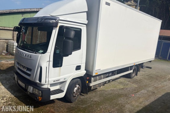 2014 Iveco Eurocargo bakløft-automatgir-euro6