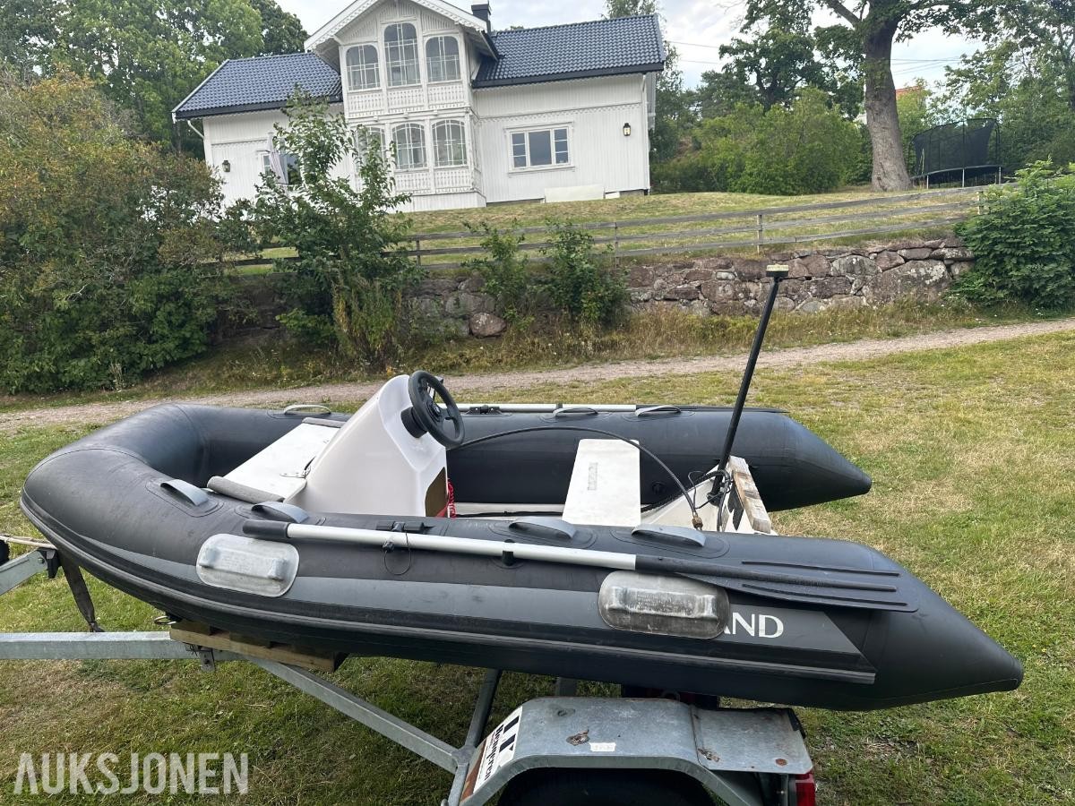 2016 Grand S275 Rib med styrekonsoll