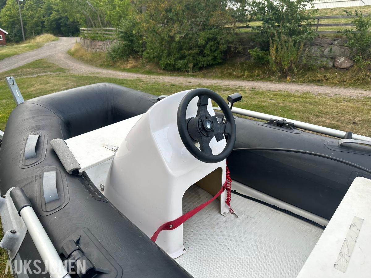 2016 Grand S275 Rib med styrekonsoll