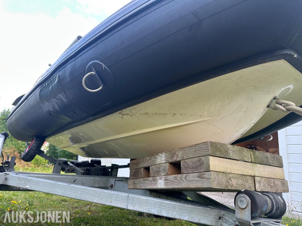 2016 Grand S275 Rib med styrekonsoll