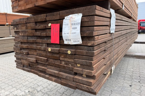 Terrassebord 28 x 145 Glatt Ende sprekk, 1 sort Furu