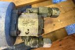 120 L HYDRAULIKKTANK MED 24 V HYDRAULIKKPUMPE - BRUKT 