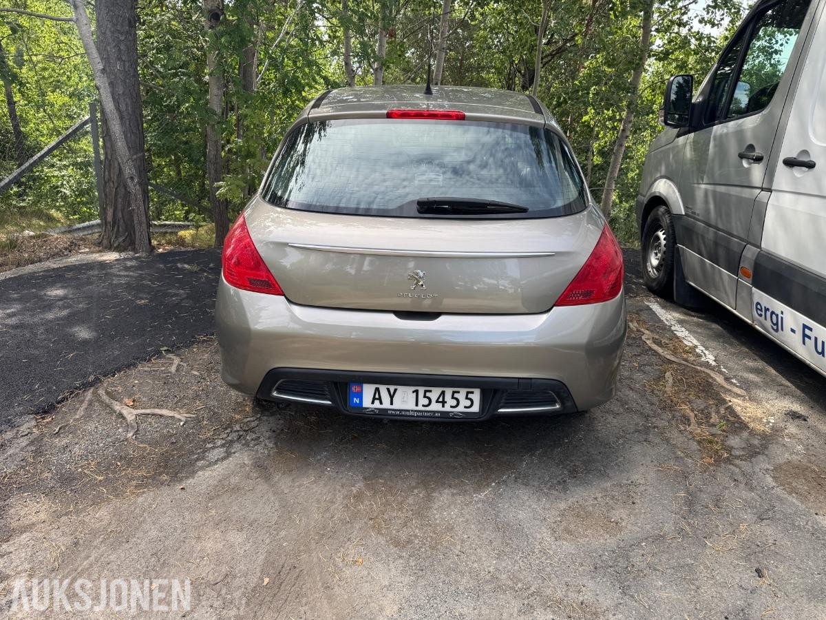 2011 Peugeot 308 1.6 92hk cruisekontroll mye påkostet s+v dekk