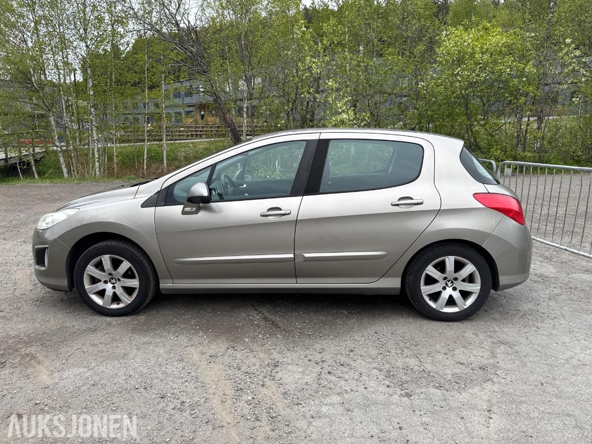 2011 Peugeot 308 1.6 92hk cruisekontroll mye påkostet s+v dekk
