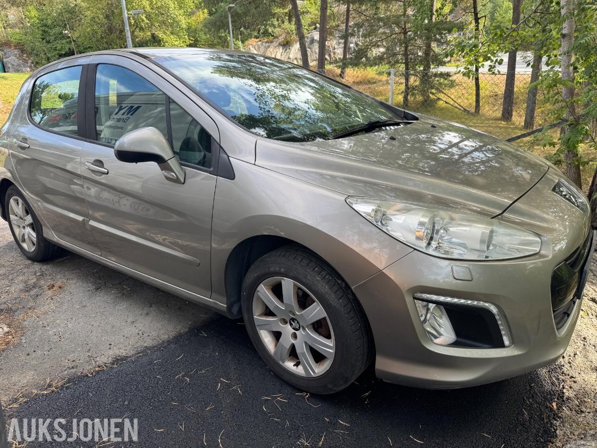 2011 Peugeot 308 1.6 92hk cruisekontroll mye påkostet s+v dekk
