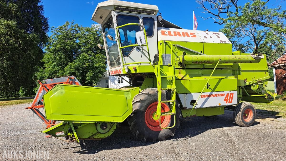 1985 Claas Dominator 48