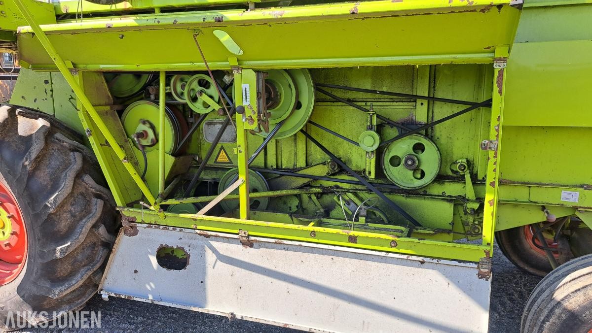 1985 Claas Dominator 48
