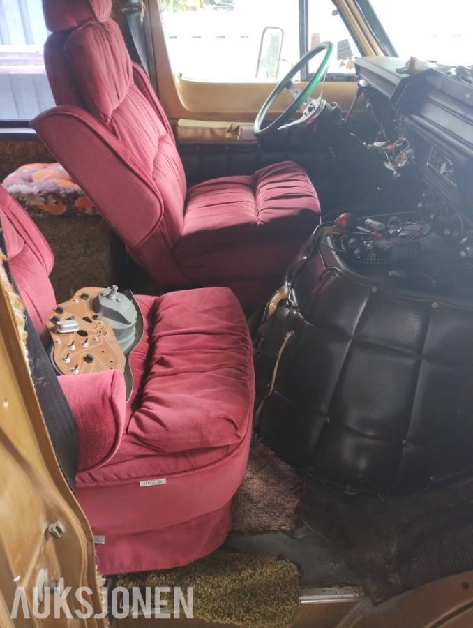 1975 Dodge Tradesman 100 EU ok til 05.2027