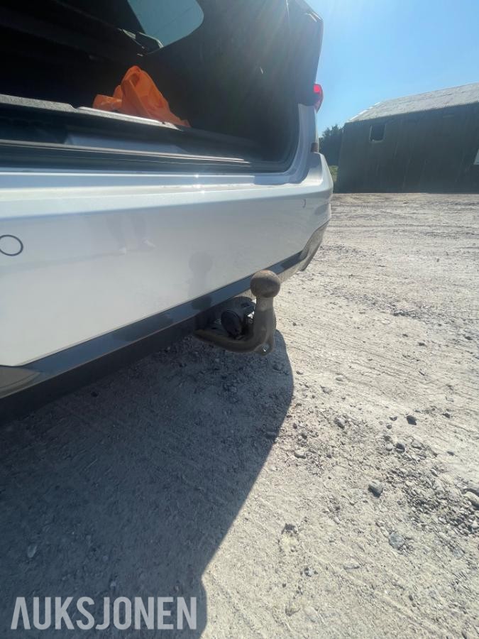 2020 BMW 330e xDrive Touring M-Sport, Adaptiv cruisekontroll, Ryggekamera, Hengerfeste