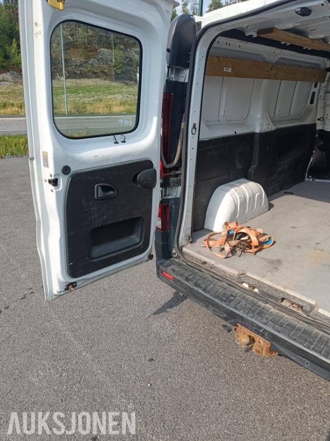 2014 Renault Trafic 1.6 Diesel 120hk Cruisekontroll, Hengerfeste S+V dekk
