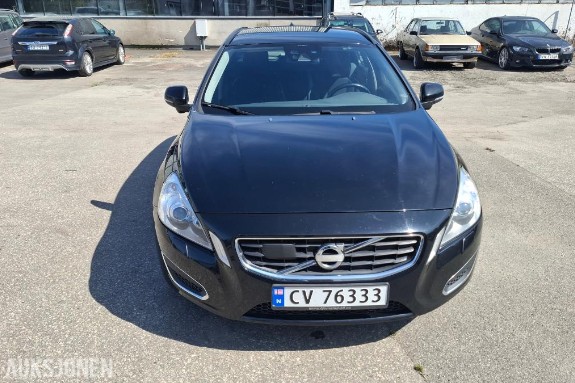 2011 Volvo V60 D2 Momentum 115hk Registerreim byttet, EU-godkjent til 31.03.2027 s+v dekk hengerfeste