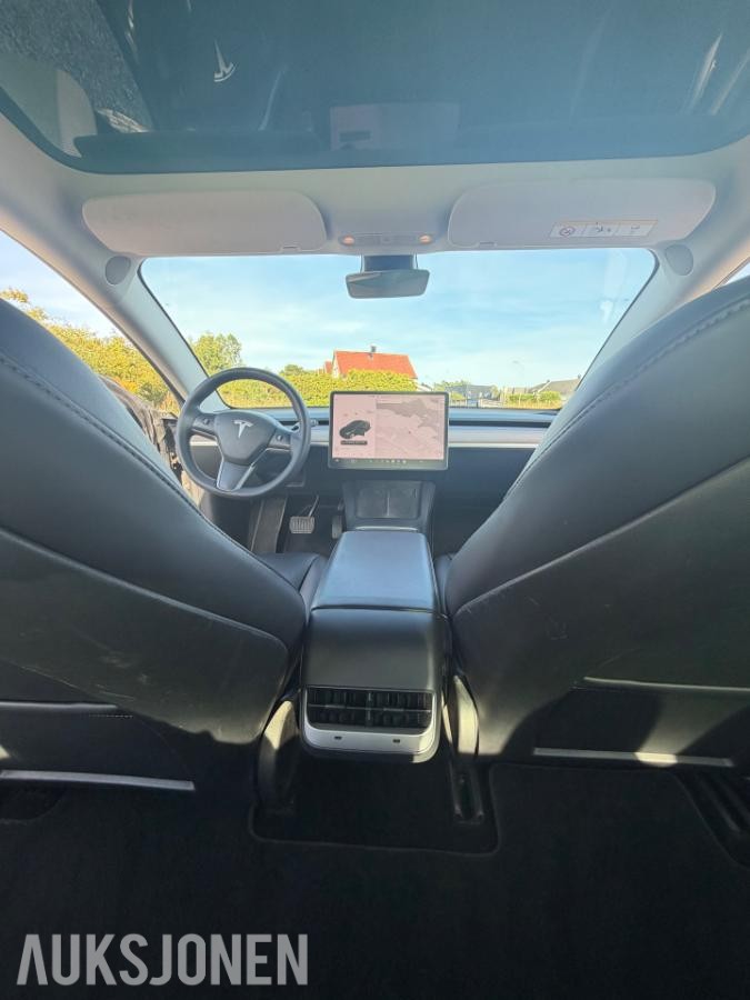 2021 Tesla Model 3, Long Range AWD, 168000km