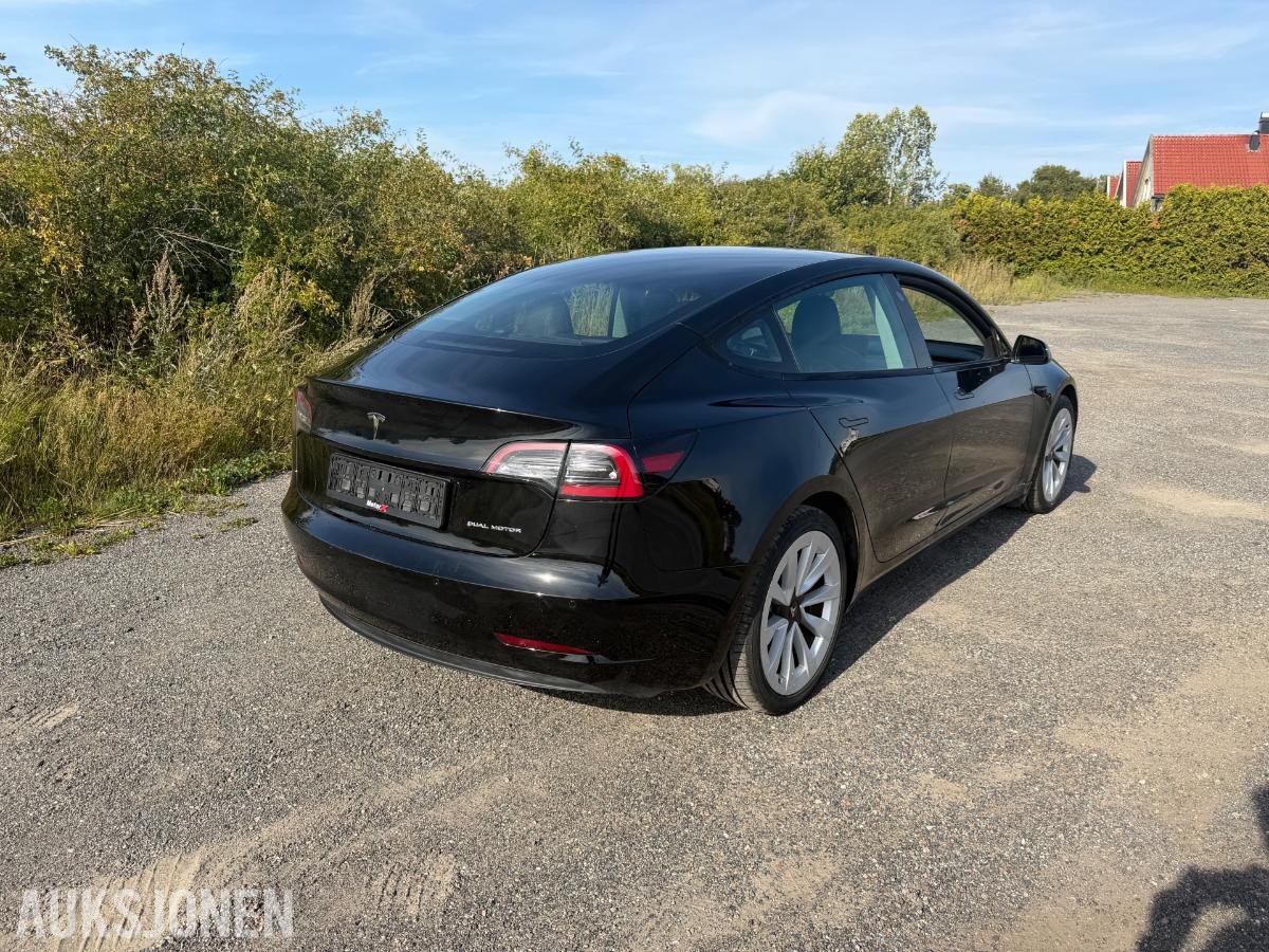 2021 Tesla Model 3, Long Range AWD, 168000km