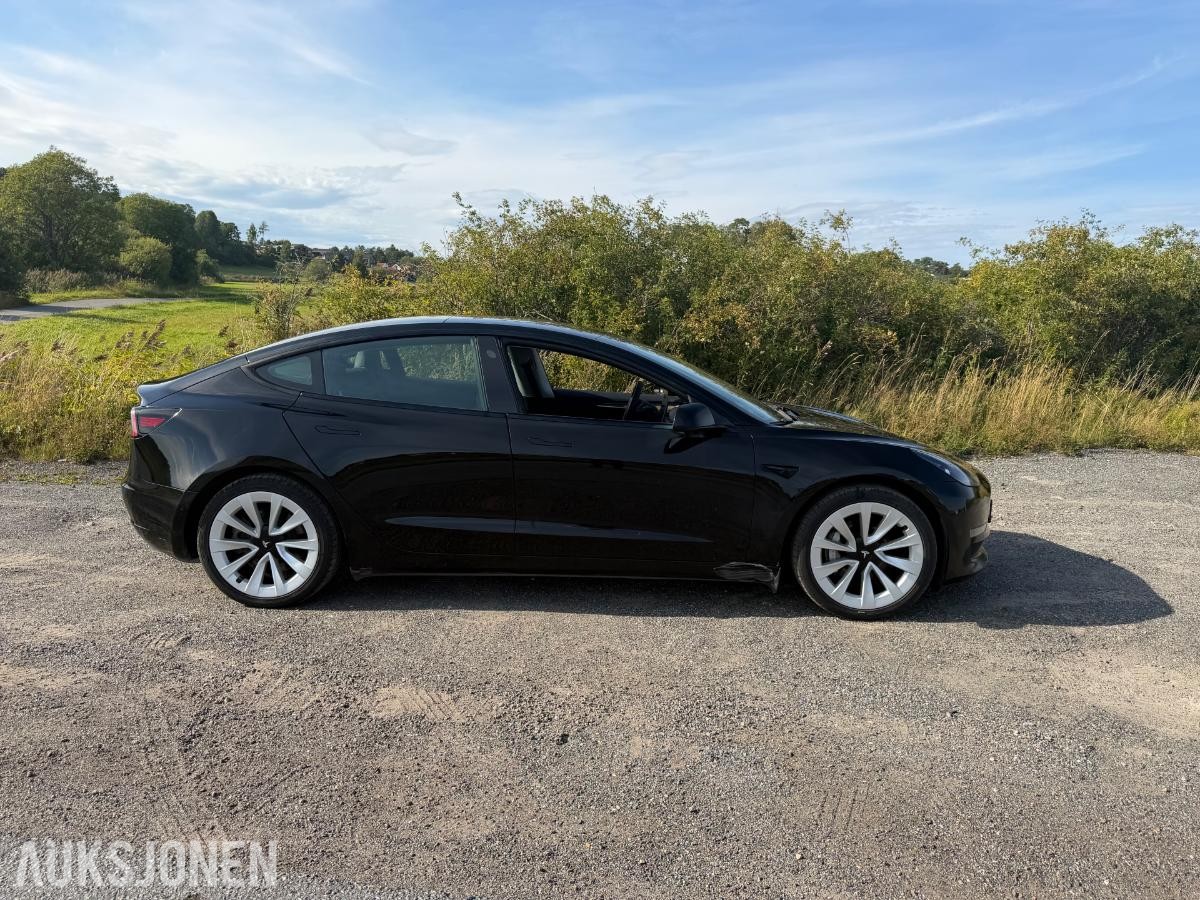 2021 Tesla Model 3, Long Range AWD, 168000km