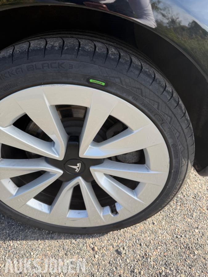 2021 Tesla Model 3, Long Range AWD, 168000km