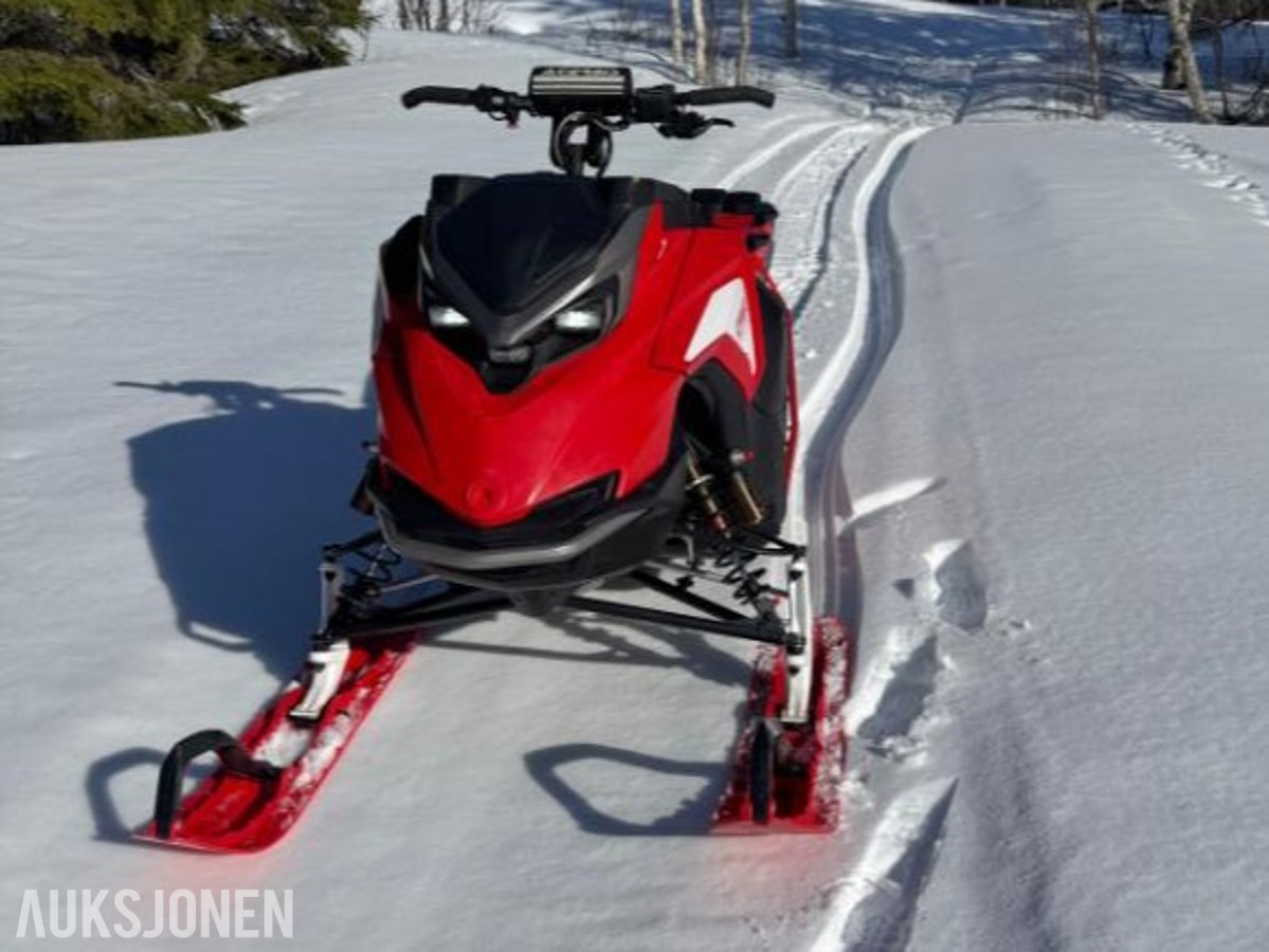 2023 Lynx Shredder RE 850 E-TEC Turbo R