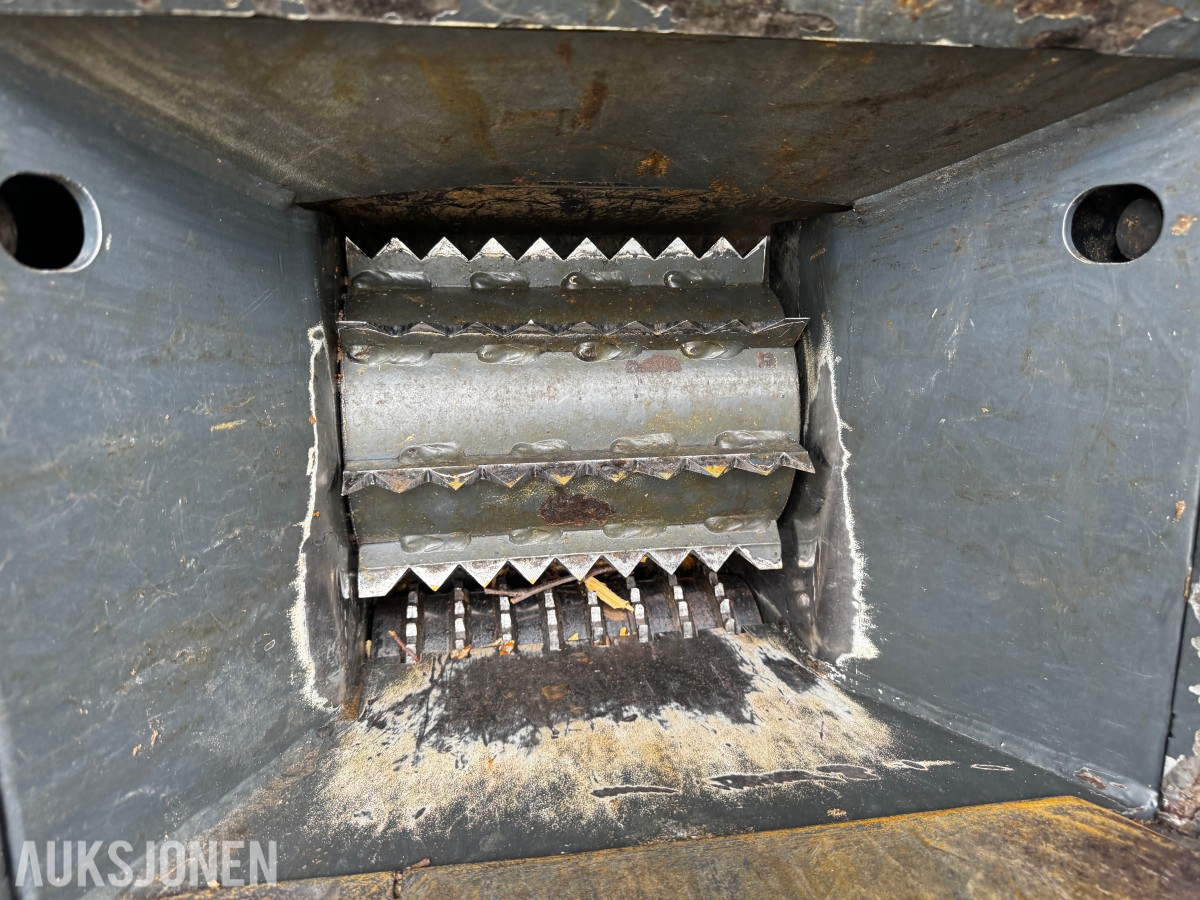 2021 Junkkari HJ 262 GT flishugger, ubetydelig brukt