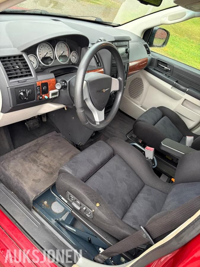 2008 Chrysler Voyager 2.8 Diesel 163hk Automat, rullestolheis, Webasto
