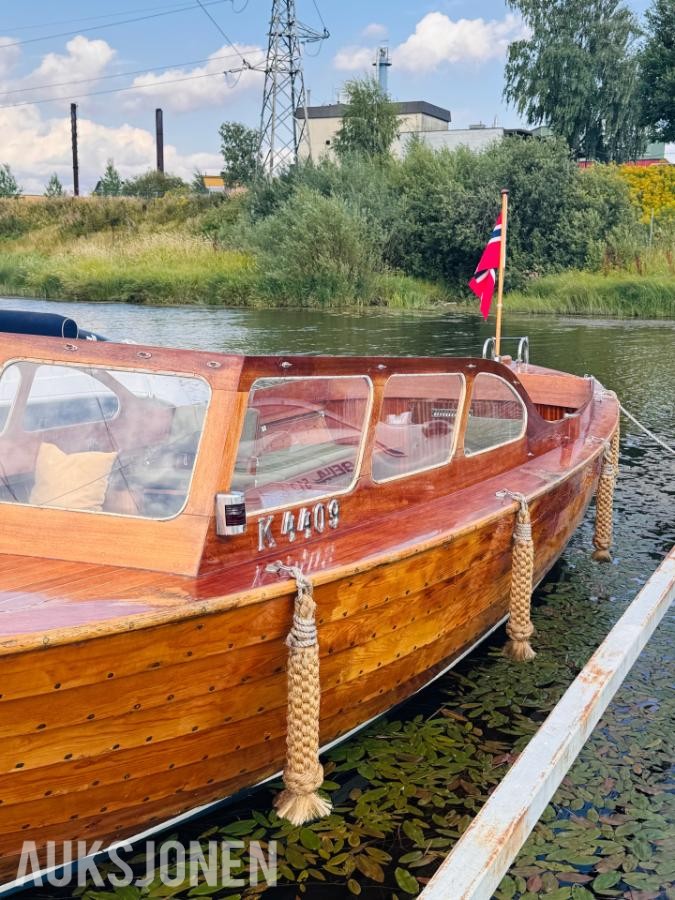 Skilsø Svege 1965 – 25 fot klassisk tresnekke