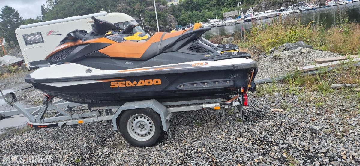 Dobbel vannscooter henger med Seadoo GTX 155 is, RXT 255 IS