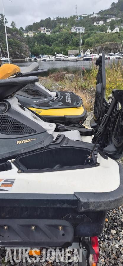 Dobbel vannscooter henger med Seadoo GTX 155 is, RXT 255 IS