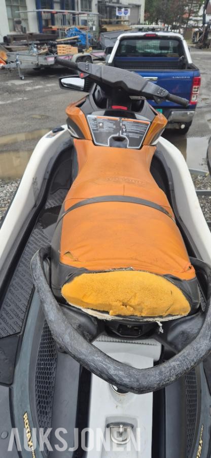 Dobbel vannscooter henger med Seadoo GTX 155 is, RXT 255 IS