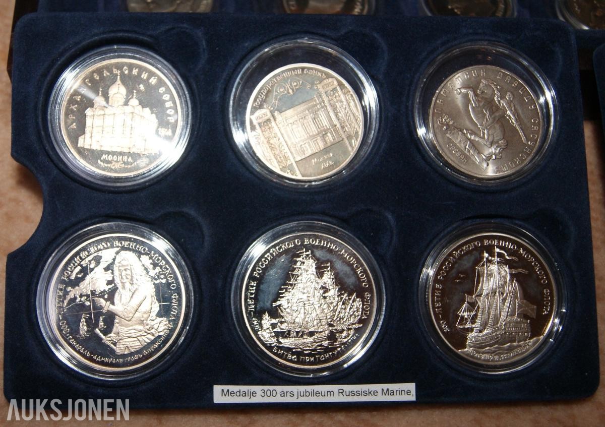 Skrin Med Russiske Minne Mynter/Medaljer!