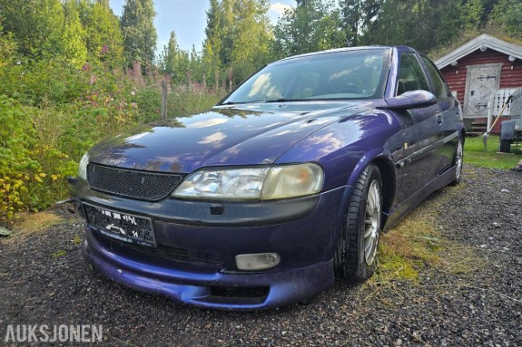 1995 Opel Vectra  2.0 136hk VETERAN Simons effekt anlegg skinn soltak 