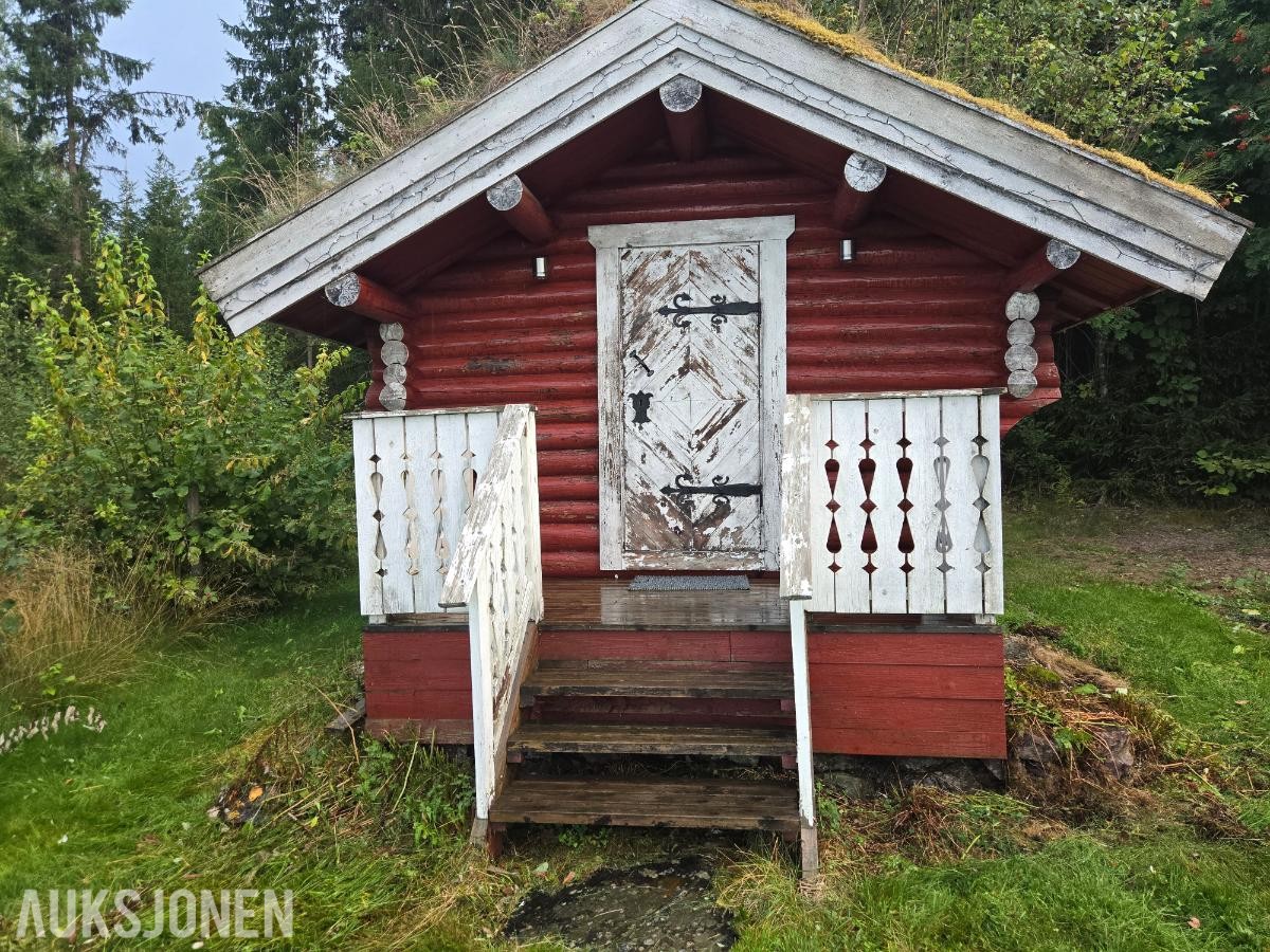 1990 Stabbur Laftet tømmer