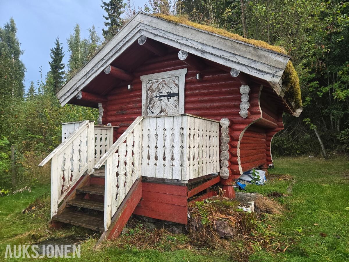 1990 Stabbur Laftet tømmer