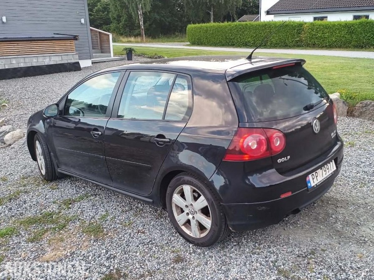 2009 Volkswagen Golf 2.0 TDI 140 hk 4MOTION R-Line