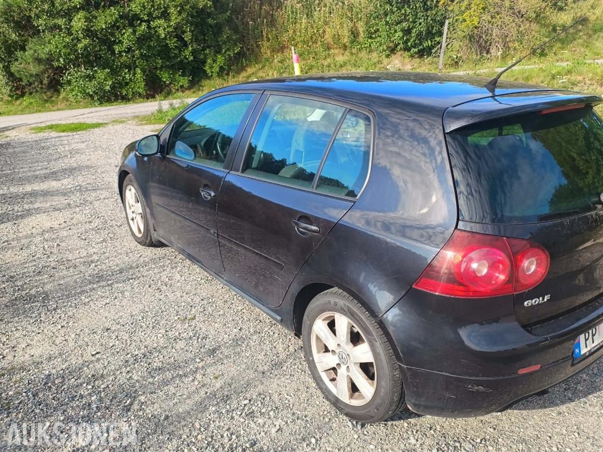 2009 Volkswagen Golf 2.0 TDI 140 hk 4MOTION R-Line