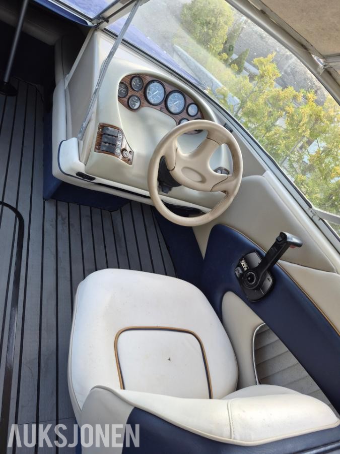 1996 Bayliner Capri