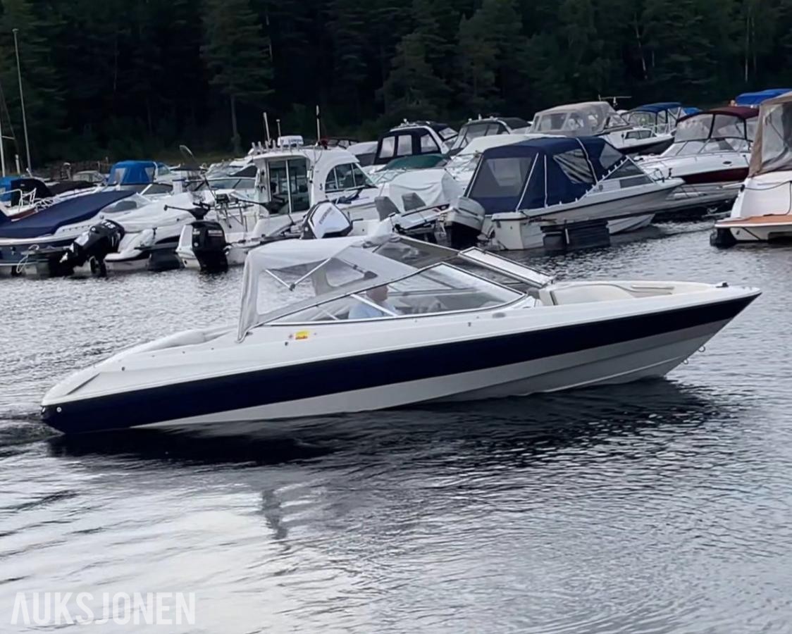 1996 Bayliner Capri