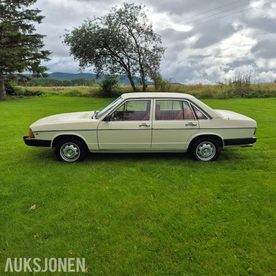 1977 Audi 100 