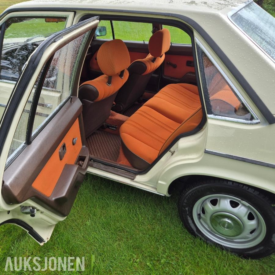1977 Audi 100 