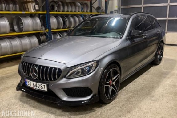2017 Mercedes-Benz C-Klasse C350e 2.0 211 hk AMG styling