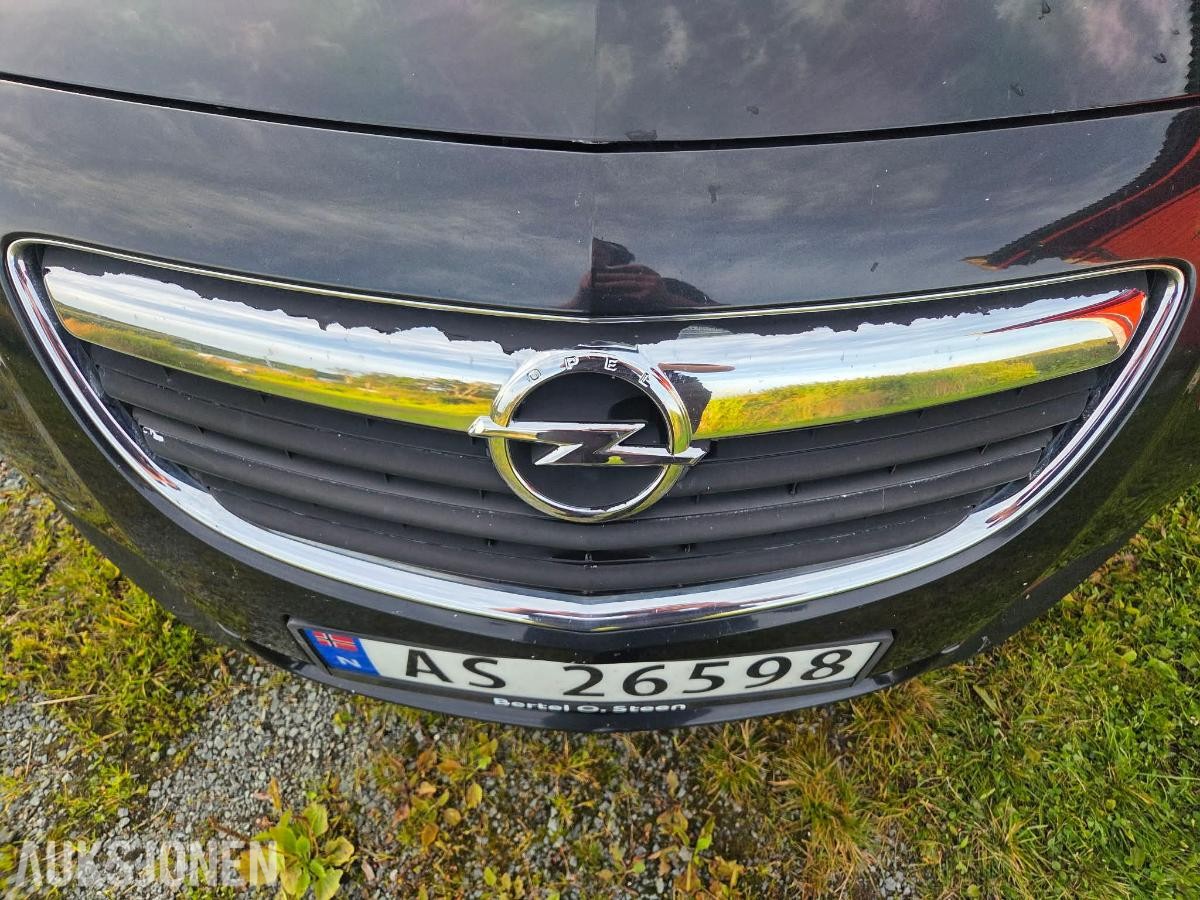 2011 Opel Insignia 2.0 Diesel 160hk AWD Cruisekontroll, Hemgerfeste