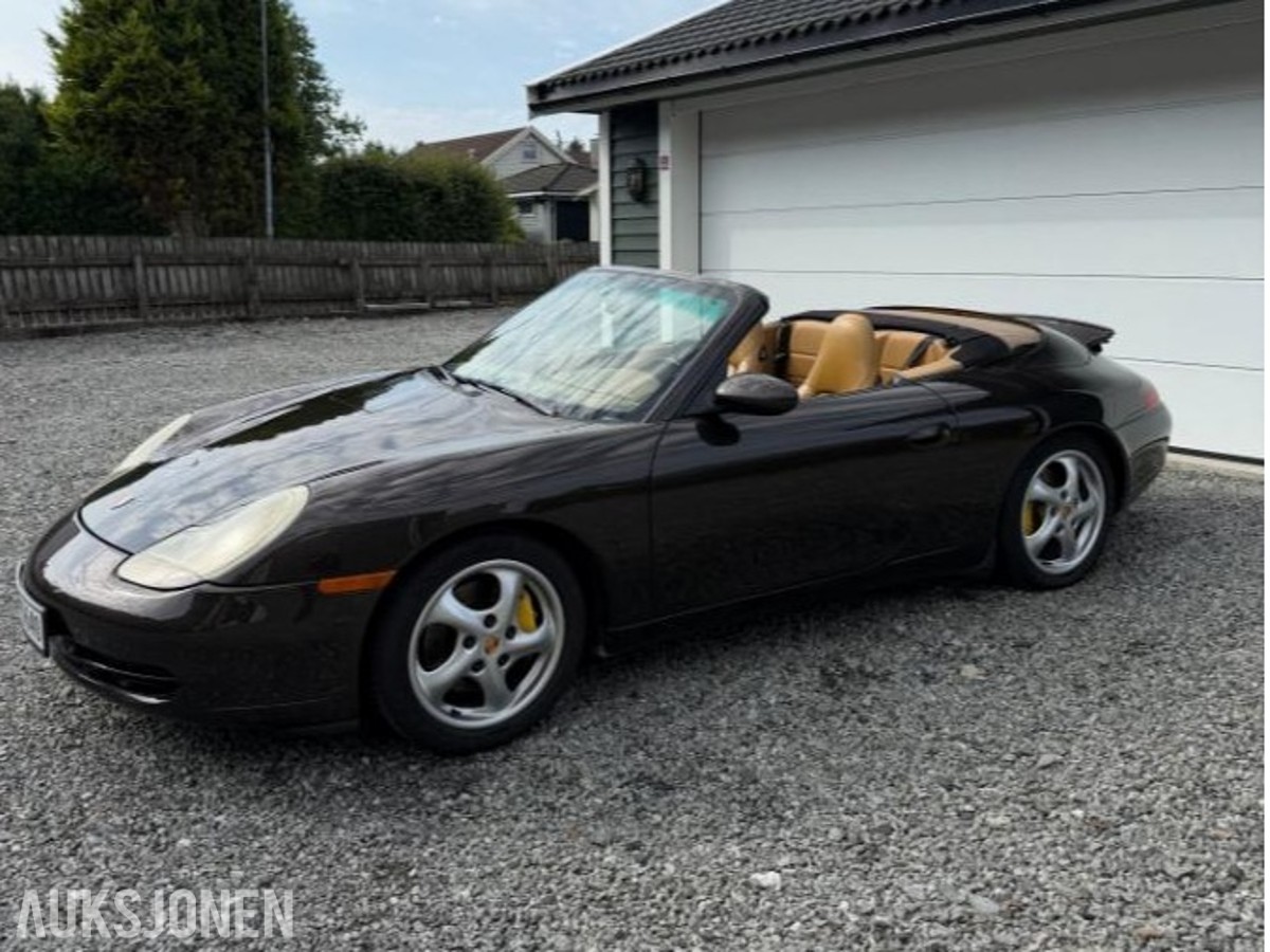 1999 Porsche 911 3.4 Cabriolet, Skinninteriør