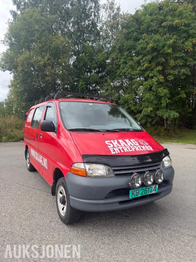 2000 Toyota HiAce, 2.4-90 D 4WD, 233000km