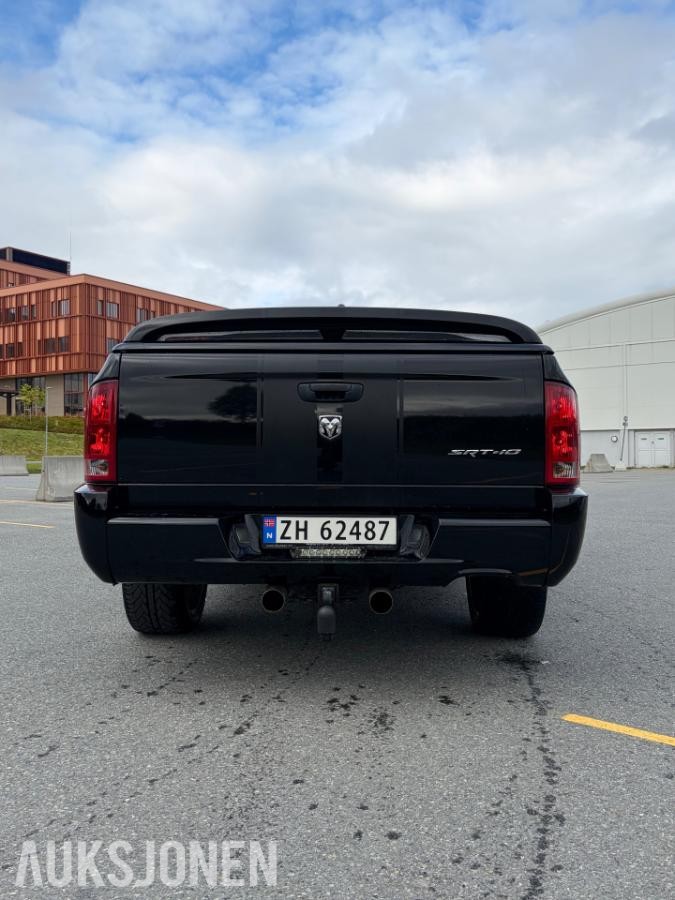 2005 Dodge RAM SRT-10 - 8.3-500 VIPER - 77600km