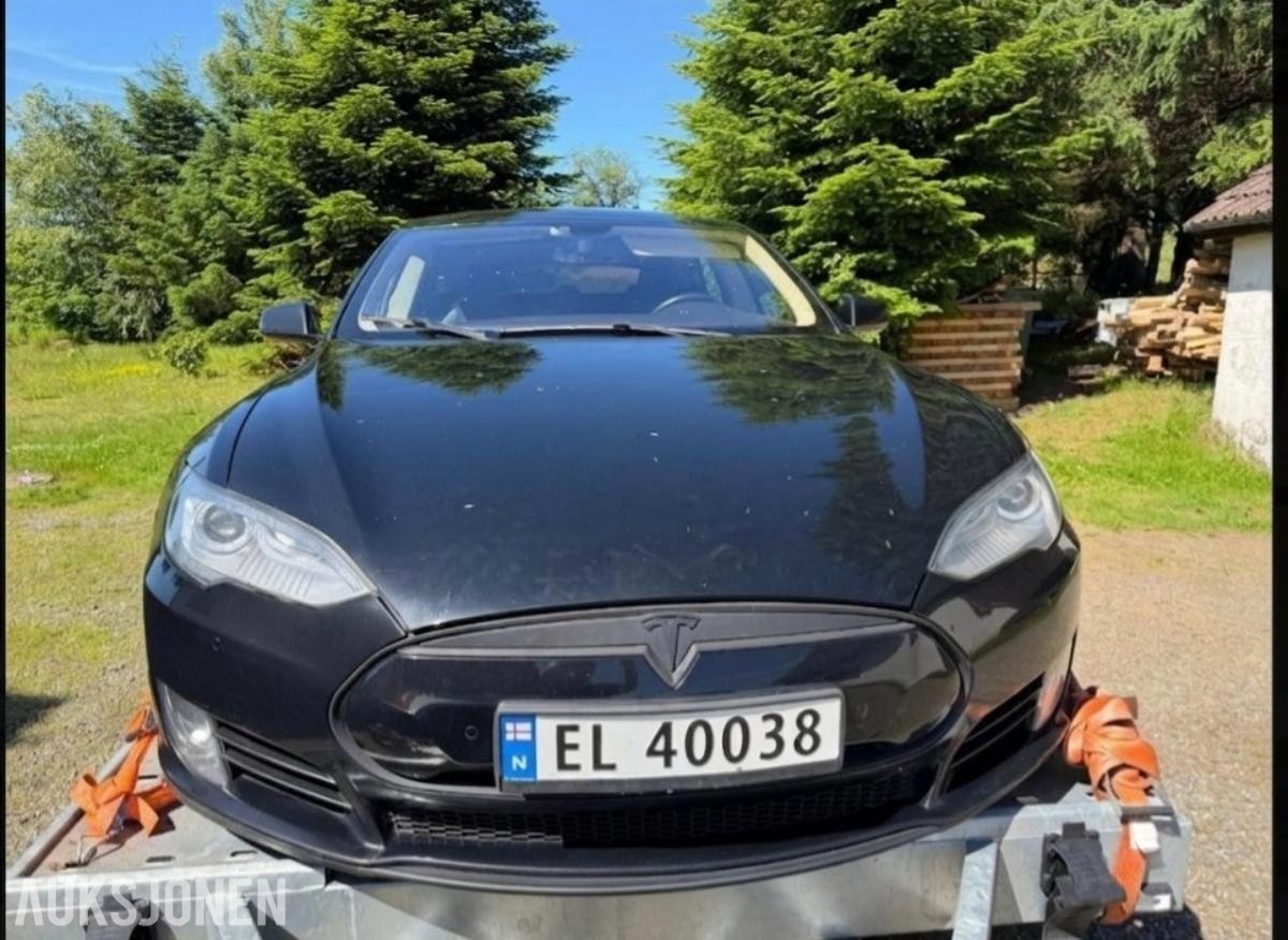 2014 Tesla Model S P85+ Luftfjæring, Skinninteriør, Reparasjonsobjekt