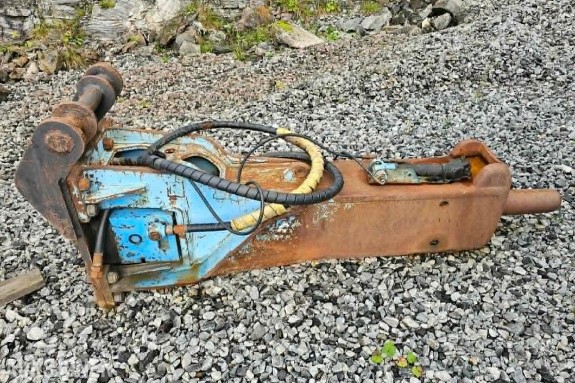 Krupp hydraulisk hammer m/km2 hurtigfeste. - Rep objekt