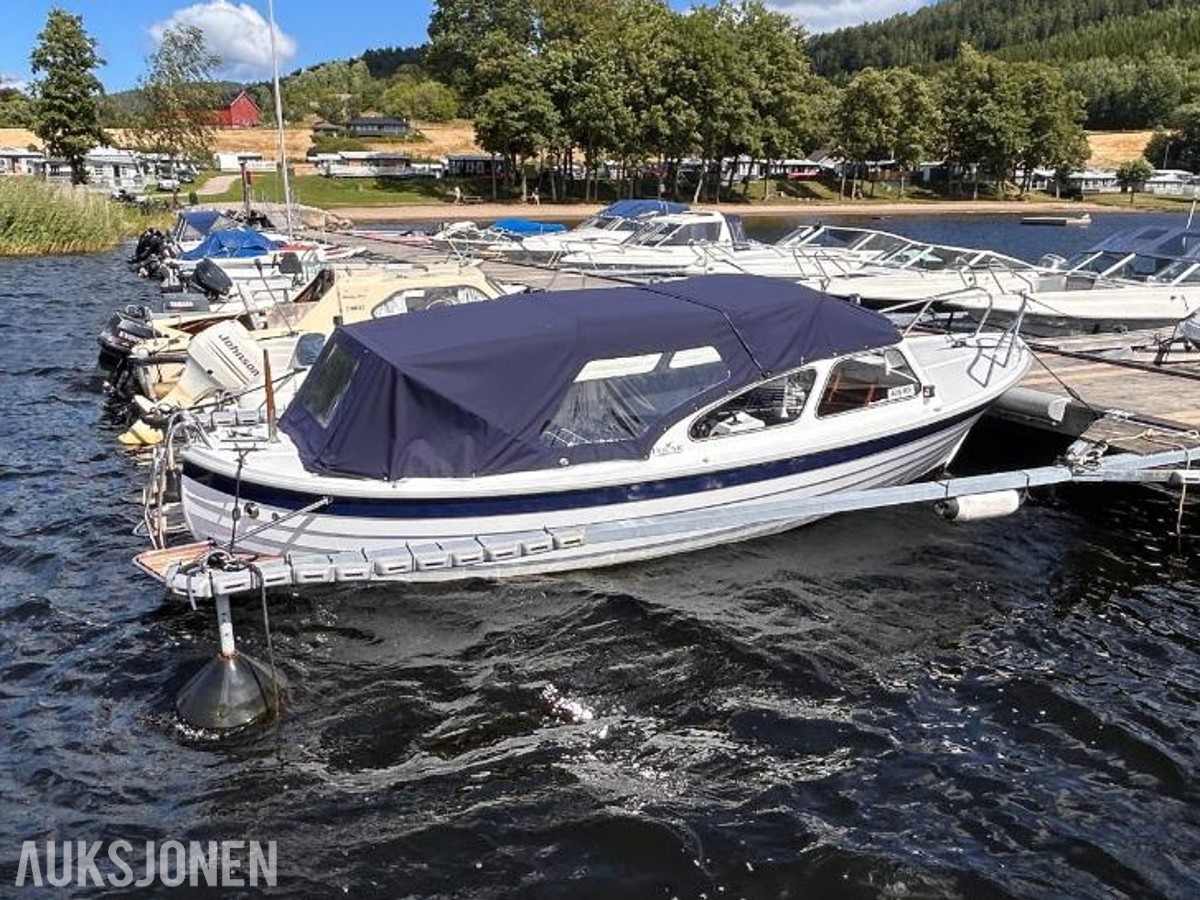 1978 Polar 20 med innenbords Volvo Penta D1 og registrert henger