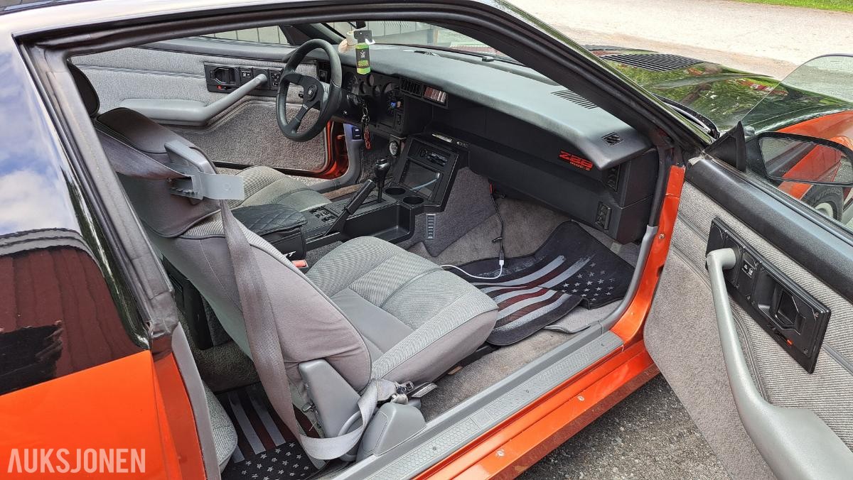 1989 Chevrolet Camaro Iroc-z 5.0 190hk
