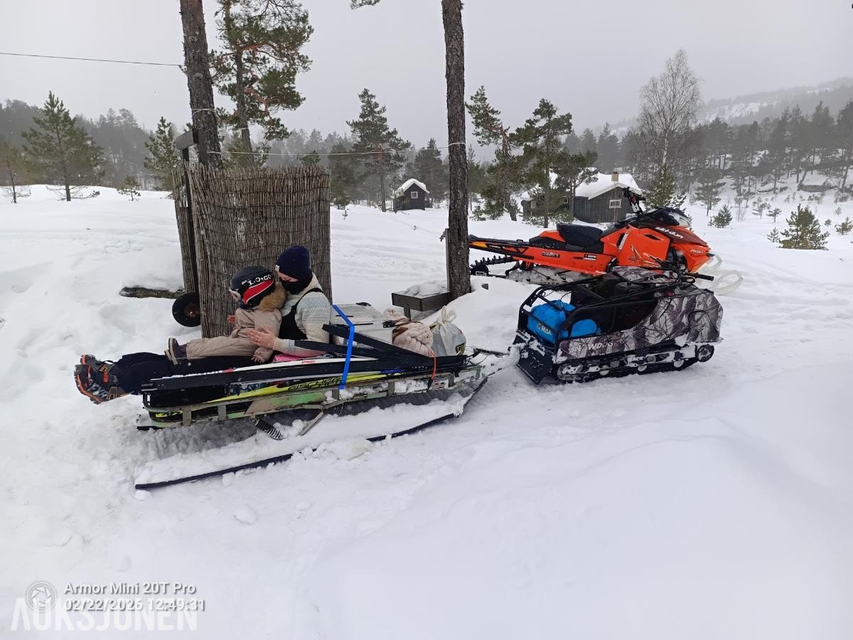 2023 Snow dog Compact 