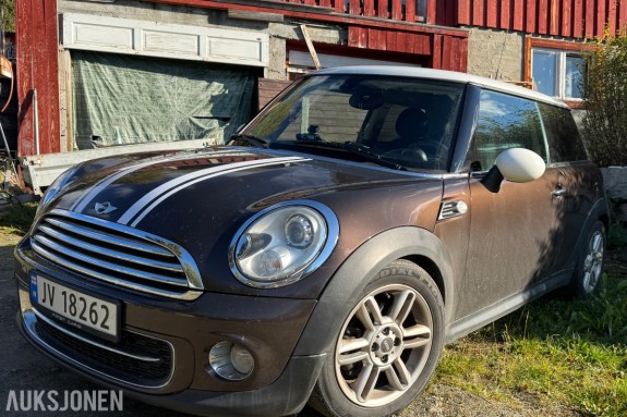 2012 Mini Cooper 1.6 Diesel 111hk Soltak, S+V Dekk, EU ok til 02.2028