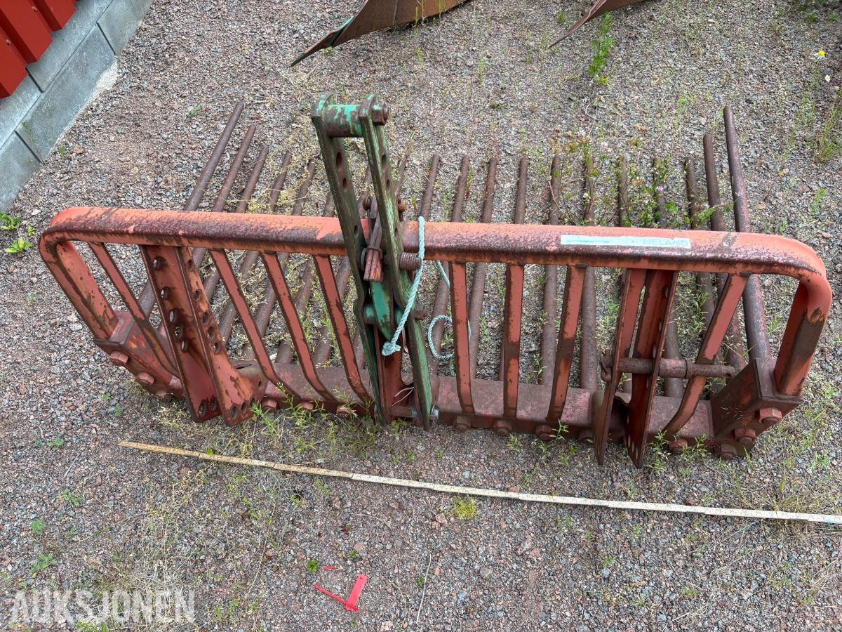Kverneland bakmontert steinsvans