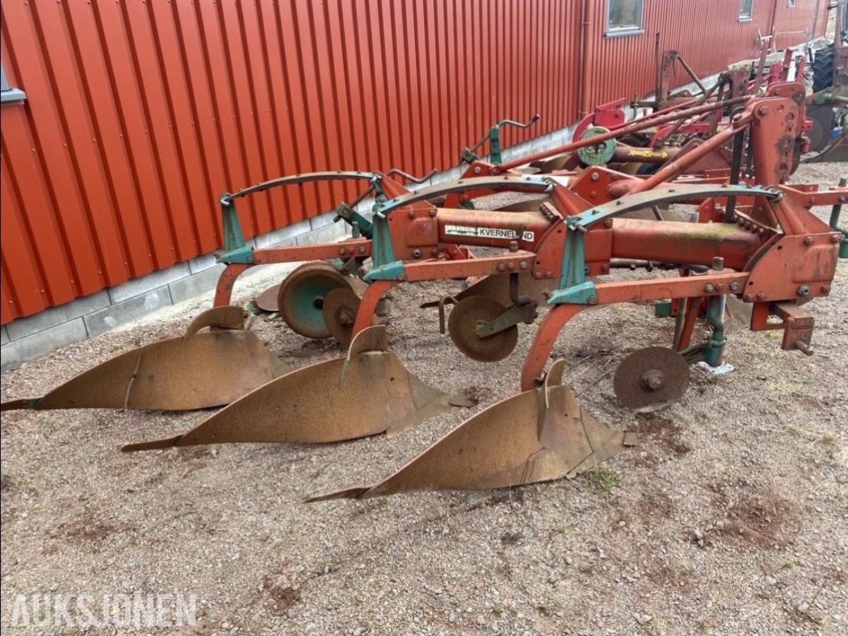 Kverneland 3 skjærs plog 14 "