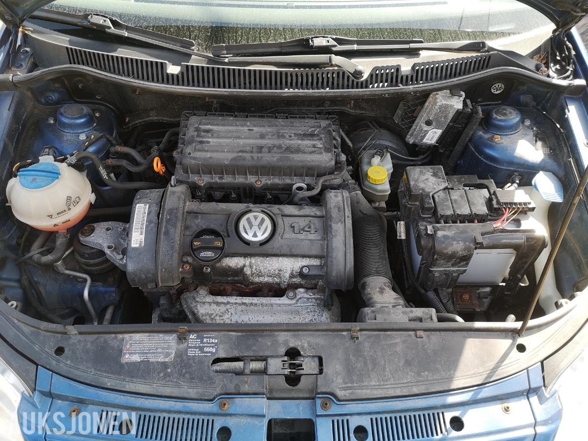 2007 Volkswagen Polo 1.4 Bensin 80hk Reparasjonsobjekt